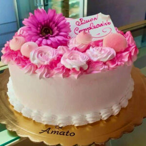 Torta in Panna rasata