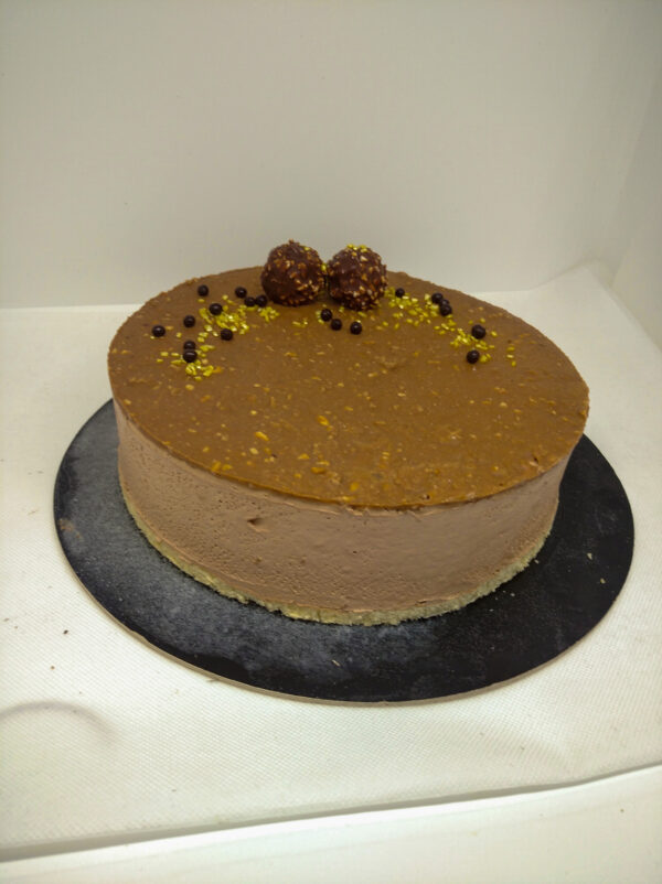 Torta Semifredda al Ferrero Rocher